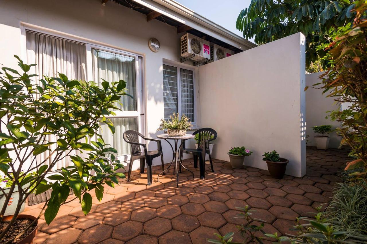 Flamingo Rocks Bed & Breakfast Durban Exterior photo